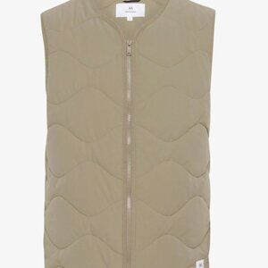 Matinique Mavestra 73 Men Quilted Vest Fallen Rock Size S